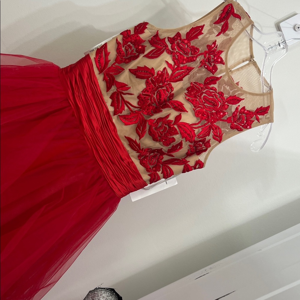 NWT-Sherri Hill Beige Dress with Red Floral Design